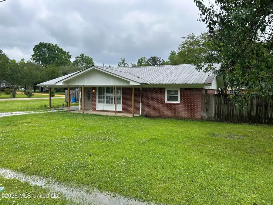 601 Virgil Street, Taylorsville, MS 39168 - #2