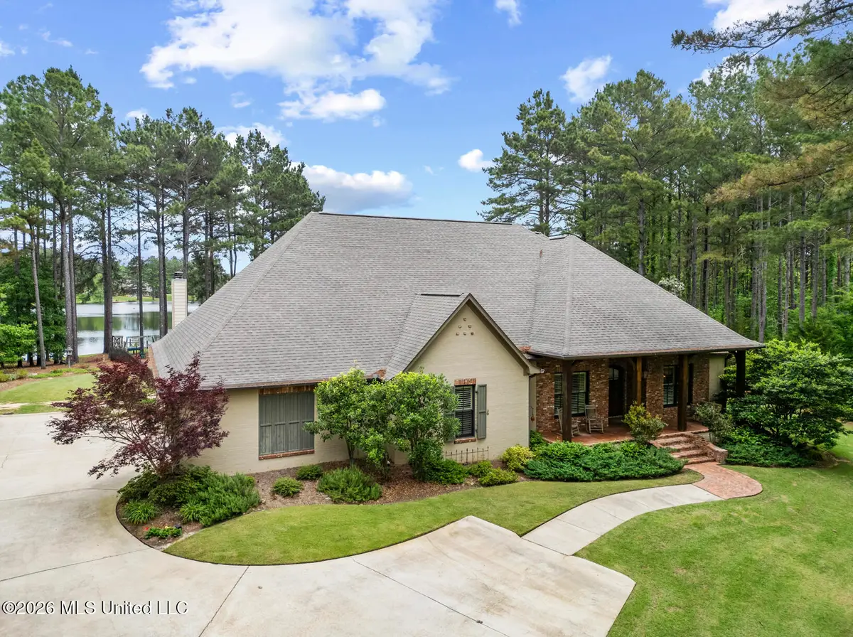 426 Mannsdale Road, Madison, MS 39110 - #1
