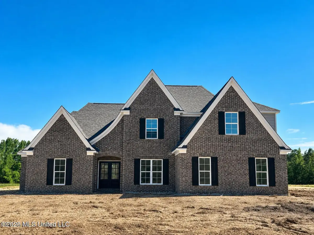 5405 Hazelwood Drive, Lake Cormorant, MS 38641 - #1