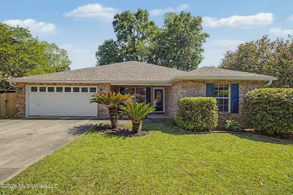 88381 Diamondhead Drive, Diamondhead, MS 39525
