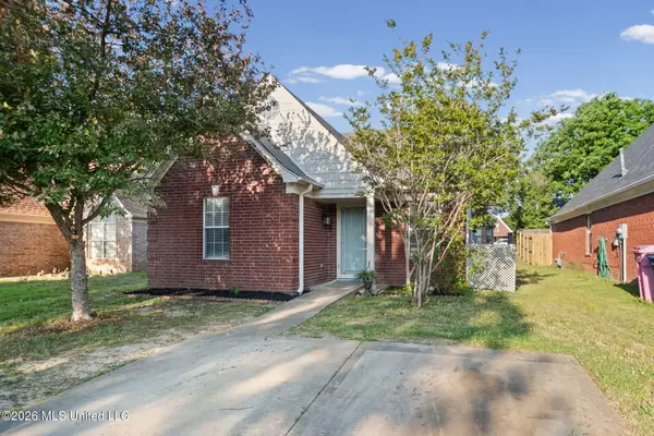 8240 Cross Point Drive, Olive Branch, MS 38654