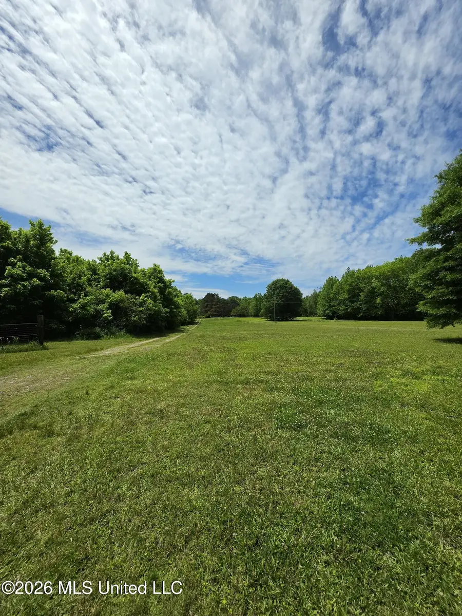 556 Jamie Drive, Byhalia, MS 38611 - #2
