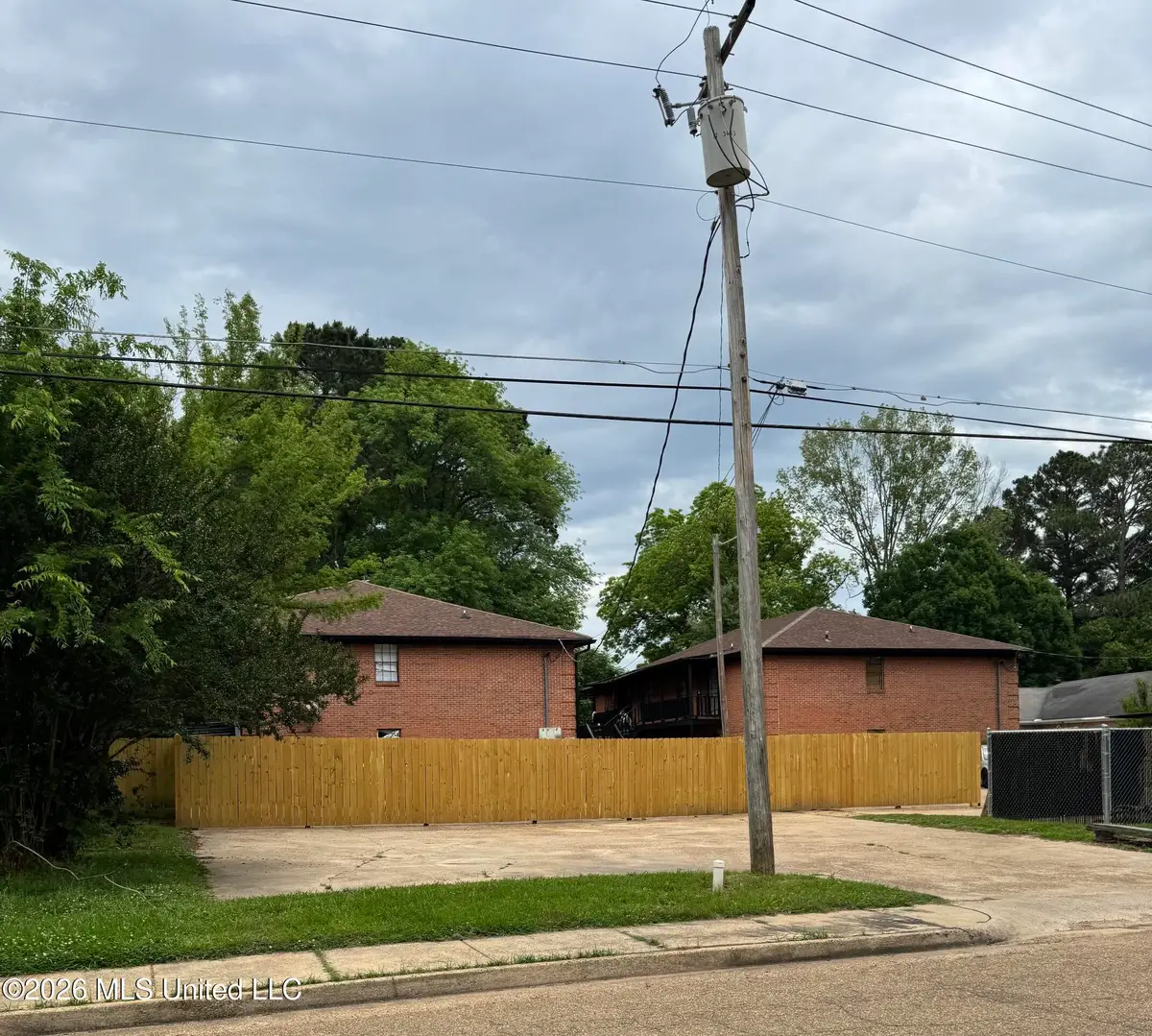 3352 Livingston Road, Jackson, MS 39213 - #1