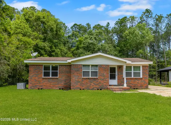 8900 Townsend Terrace, Ocean Springs, MS 39564