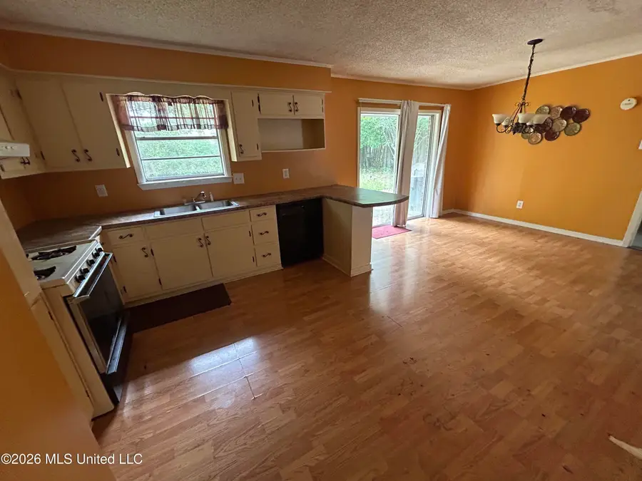 2074 Trailwood Drive, Biloxi, MS 39532 - #2