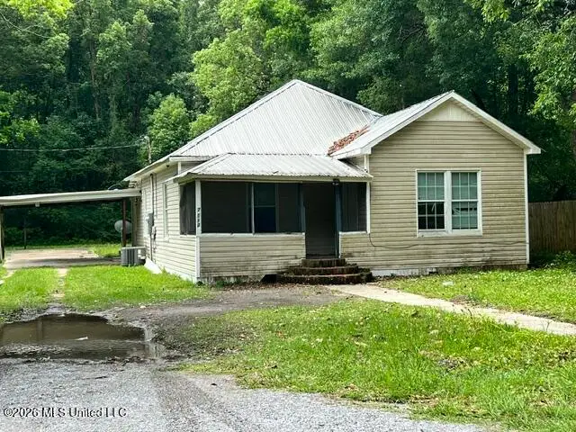 7112 Grierson Street, Moss Point, MS 39563 - #1