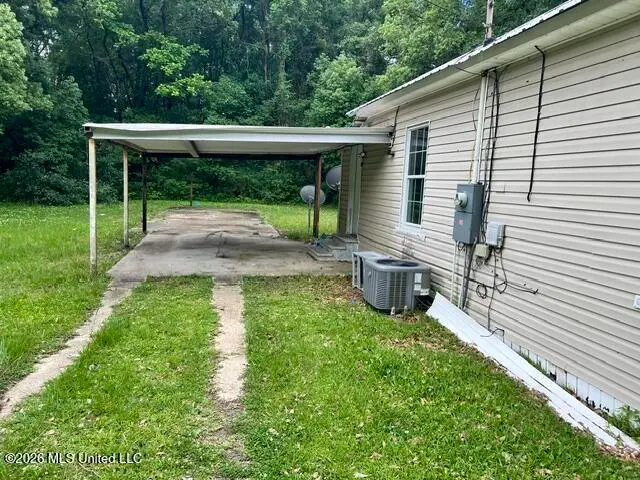 7112 Grierson Street, Moss Point, MS 39563 - #3