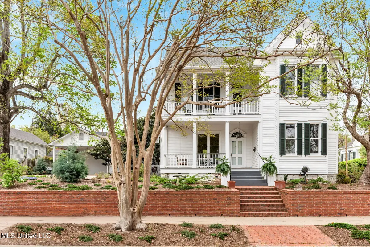 313 S Pearl Street, Natchez, MS 39120 - #1