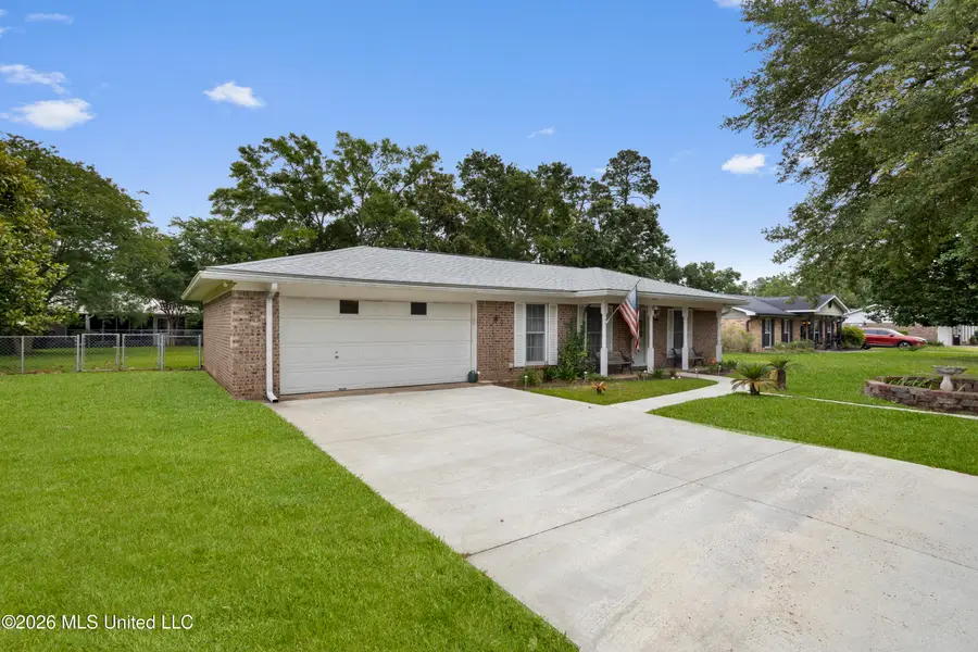 3412 Nottingham Road, Ocean Springs, MS 39564 - #3
