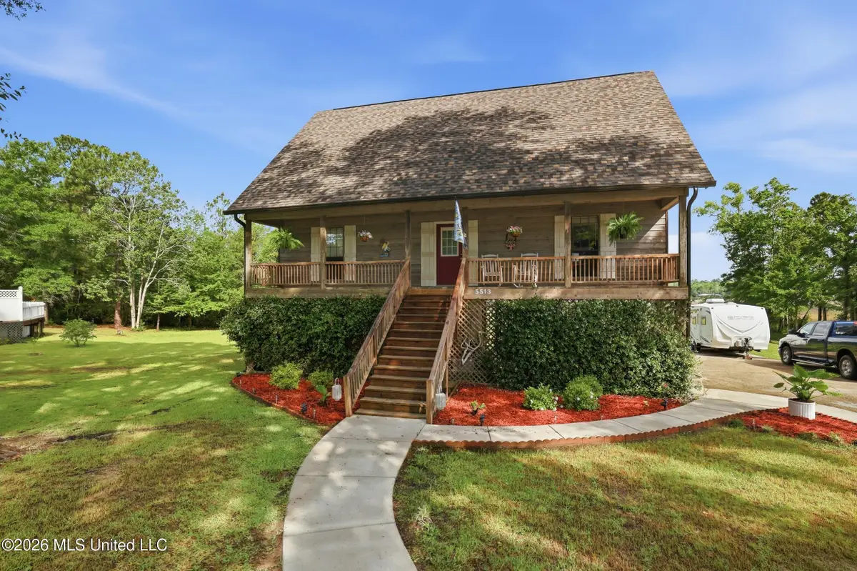 5513 Sioux Drive, Ocean Springs, MS 39564 - #1