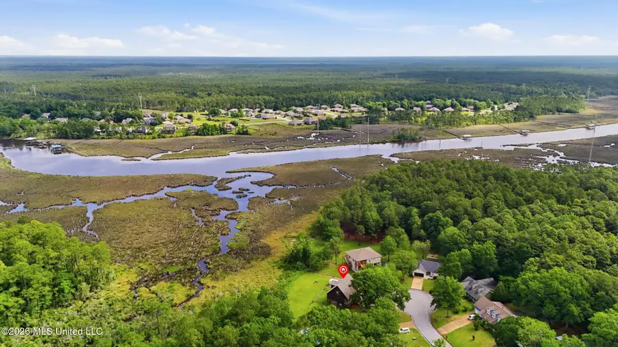 5513 Sioux Drive, Ocean Springs, MS 39564 - #3