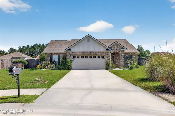 17034 Washingtonia Lane, D'Iberville, MS 39540