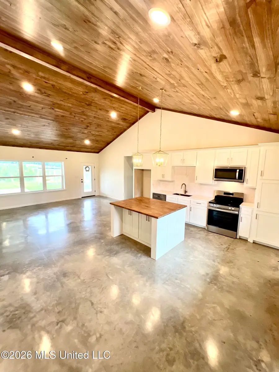 4544 Firehouse Road, Liberty, MS 39645 - #2