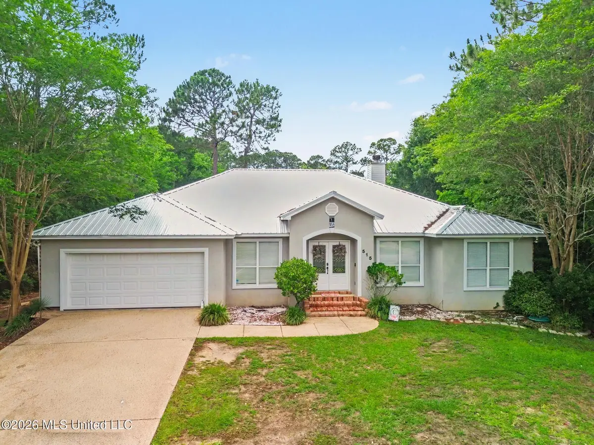 515 Royal Oak Drive, Pass Christian, MS 39571 - #1