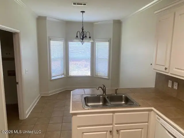 129 Middle Field Drive, Canton, MS 39046 - #2
