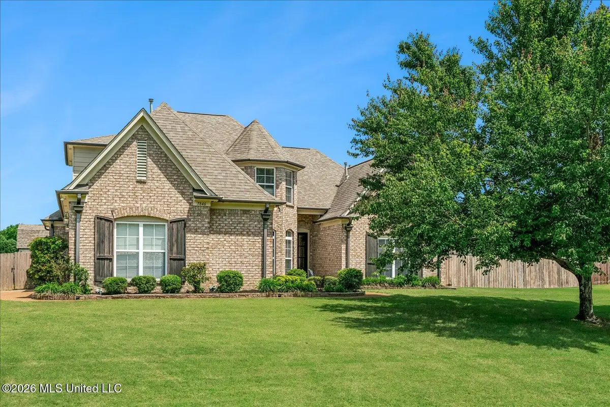 7846 Brent Hogue Drive, Olive Branch, MS 38654 - #1