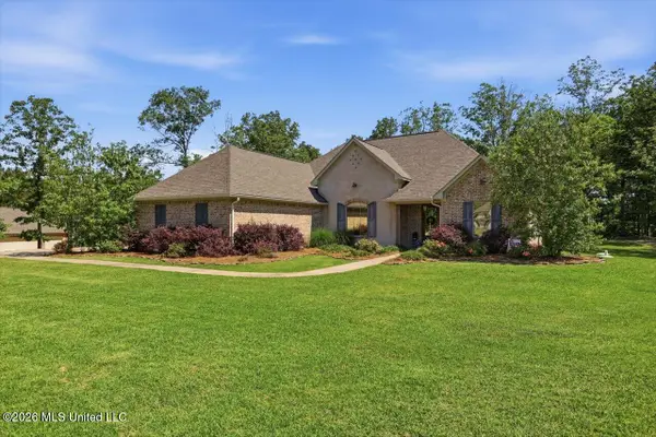 736 Clover Ridge Way, Brandon, MS 39047