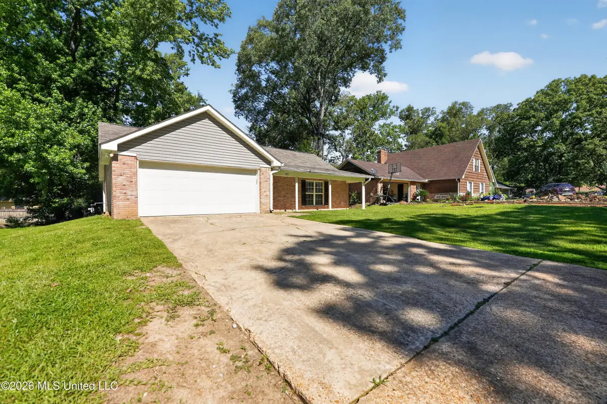1127 Oak Glen Place, Jackson, MS 39212 - #1