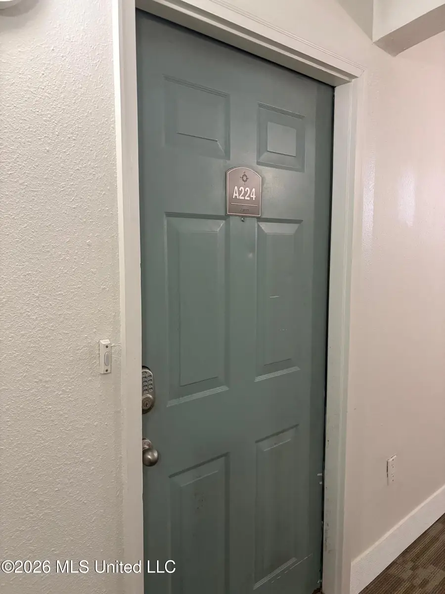 2046 Beach Boulevard, Biloxi, MS 39531 - #2