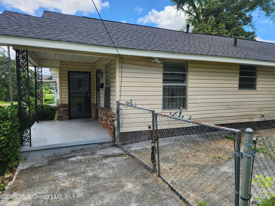 1115 Pansy Street, Jackson, MS 39213 - #3