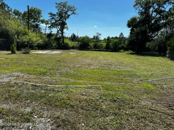 201 Livingston Drive, Pass Christian, MS 39571