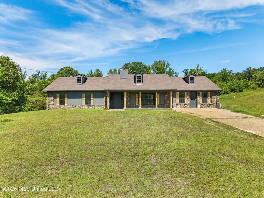 816 Chulahoma Road, Holly Springs, MS 38635 - #2