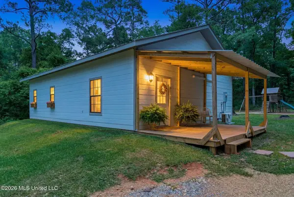 218 John Evans Road, Petal, MS 39465