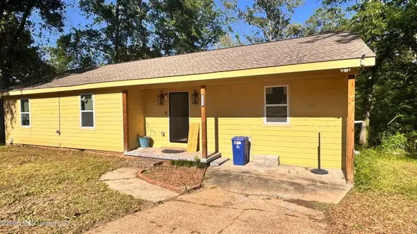 2616 Glenn Street, Jackson, MS 39204