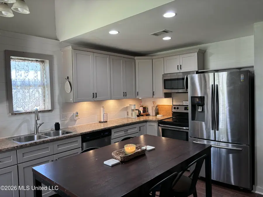 227 Village Cove, Pearl, MS 39208 - #2
