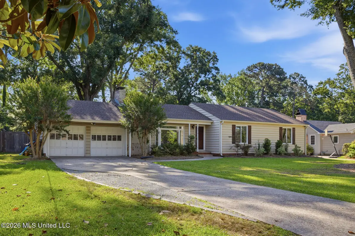 4014 Oakridge Drive, Jackson, MS 39216 - #1