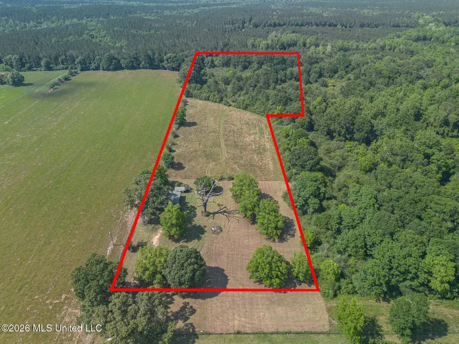 340 E Bond Road, Wiggins, MS 39577 - #3