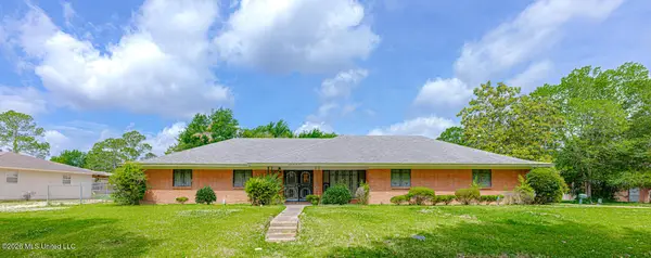 6605 Abraham Lincoln Drive, Jackson, MS 39213