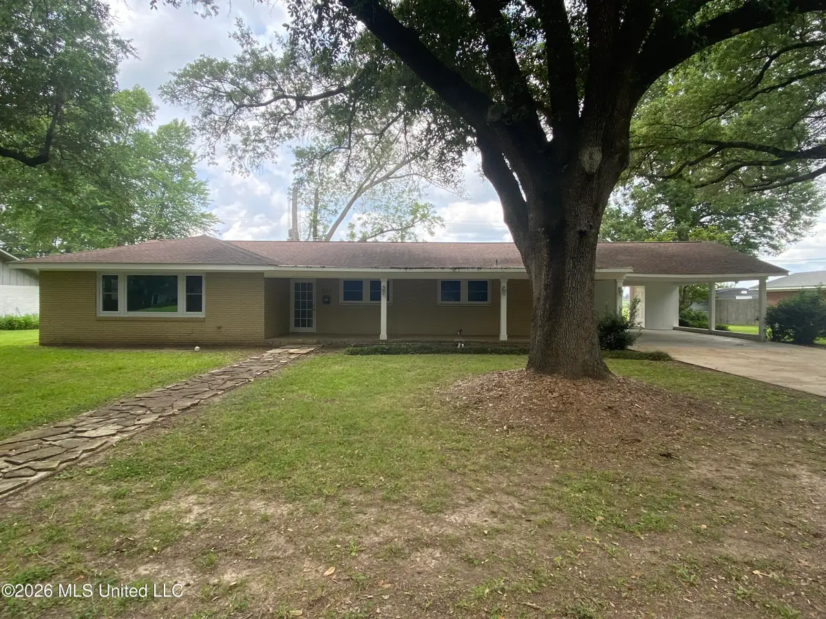 608 N Oak Street, Vidalia, LA 71373 - #1