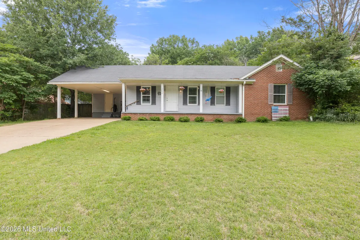 1244 S Cedar Circle, Southaven, MS 38671 - #1