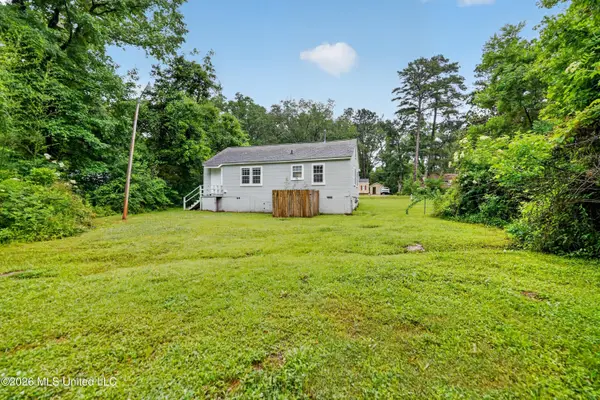461 Hanging Moss Circle, Jackson, MS 39206