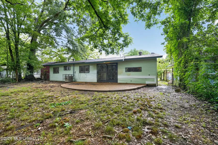 6615 Lyndon B Johnson Drive, Jackson, MS 39213 - #2