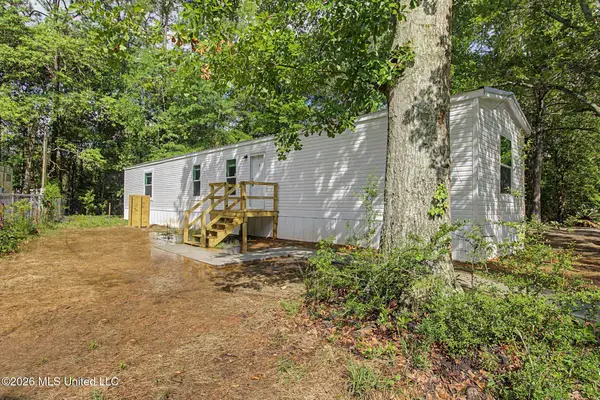 7729 Narcissus Drive, Gautier, MS 39553
