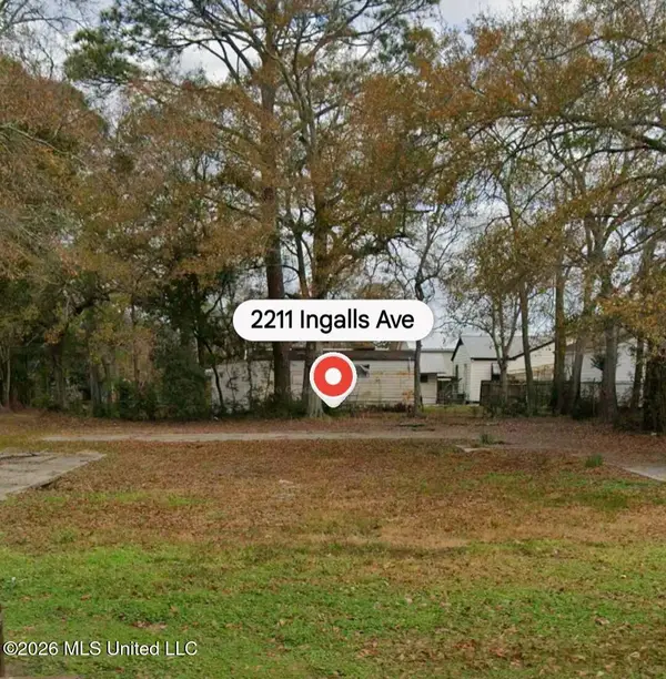 2211 Ingalls Avenue, Pascagoula, MS 39567