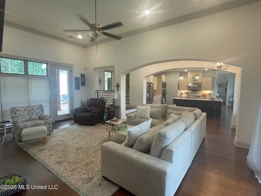 9904 Timber Cove, Olive Branch, MS 38654 - #2