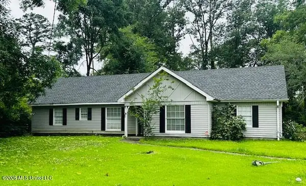 667 Roosevelt Street, Forest, MS 39074