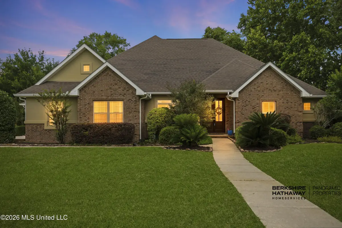 6208 Savanna Drive, Ocean Springs, MS 39564 - #1