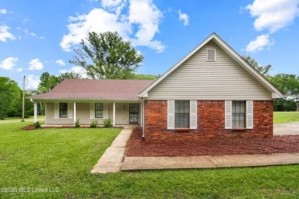 2334 N Pine Lea Drive, Jackson, MS 39209