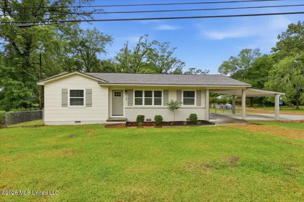 735 S Pearson Road, Pearl, MS 39208