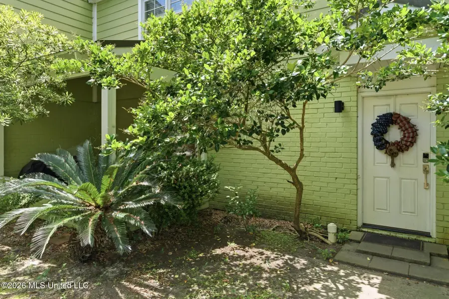 808 Desoto Street, Ocean Springs, MS 39564 - #2