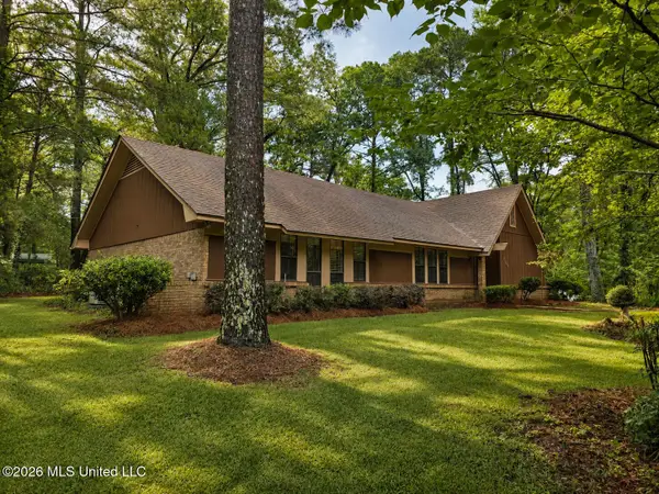 320 Springhill Drive, Terry, MS 39170