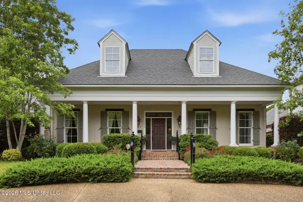 1372 E Northside Drive, Jackson, MS 39211