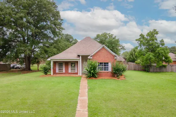 119 Arrow Drive, Clinton, MS 39056