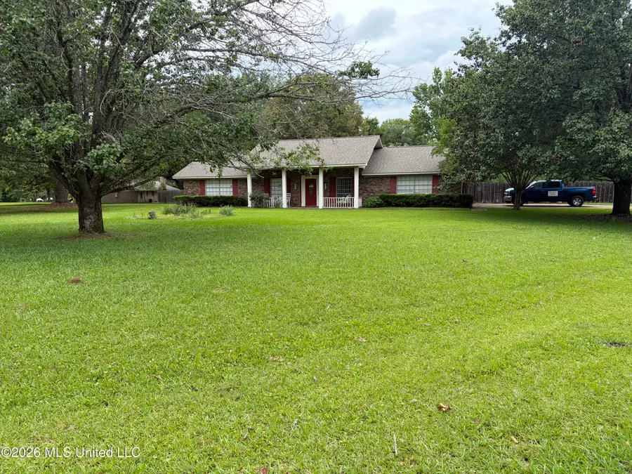 23 Nelson Circle, Jackson, MS 39212 - #3