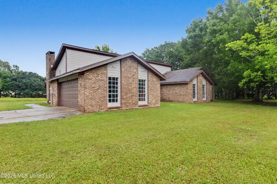3231 Kings Bridge Road, Moss Point, MS 39562 - #2