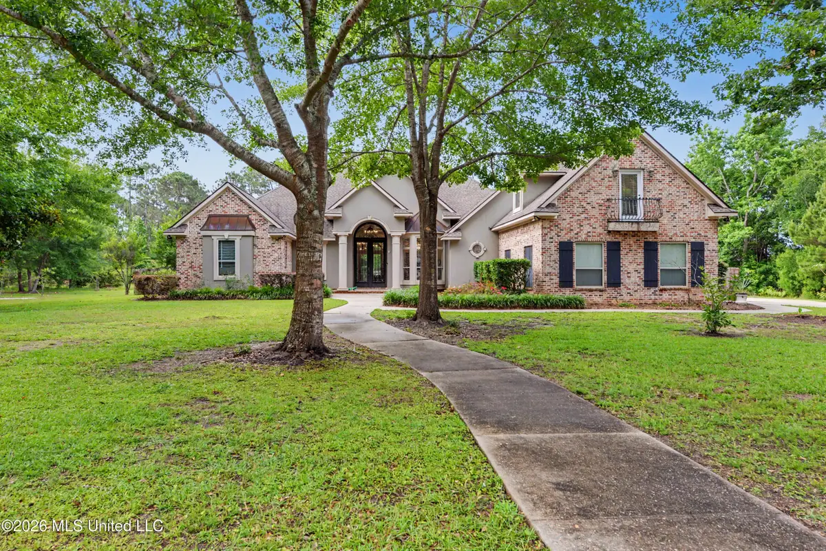 6101 Olde Oakview, Ocean Springs, MS 39564 - #1